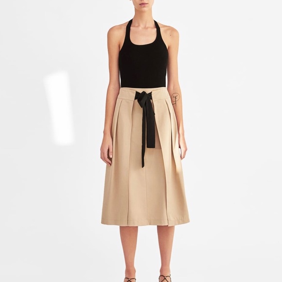 Zara Dresses & Skirts - NWT Zara Pleated Skirt With Contrasting Bow Detail